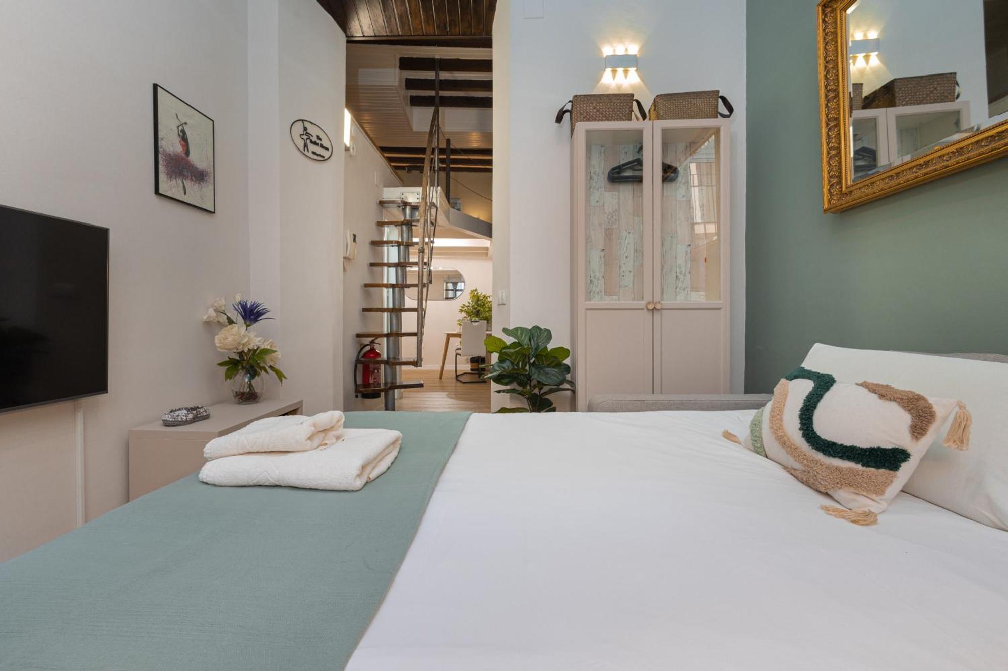 C60 Pretty Loft In Downtown Apartment Malaga Ngoại thất bức ảnh